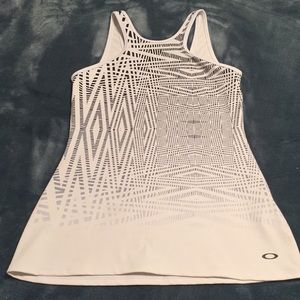 Oakley workout tank